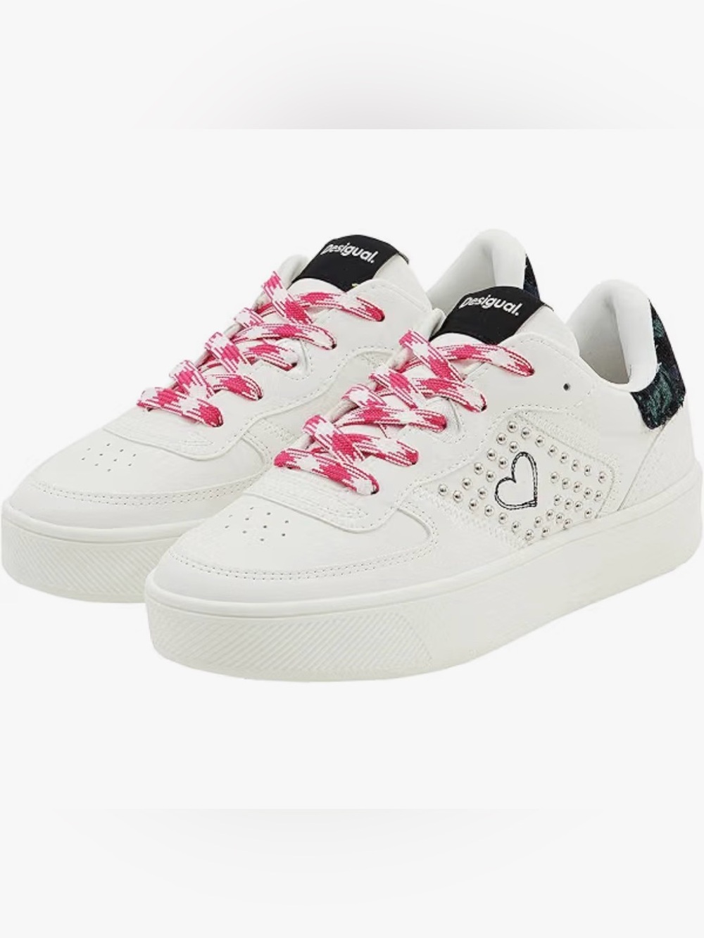 NWT Desigual Embroidered Low Sneaker